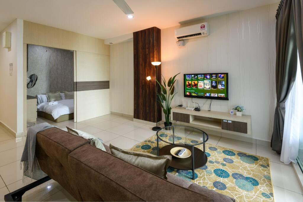 2r1b/seaview Tropical /1~8pax/gurney Mansion One Apartment