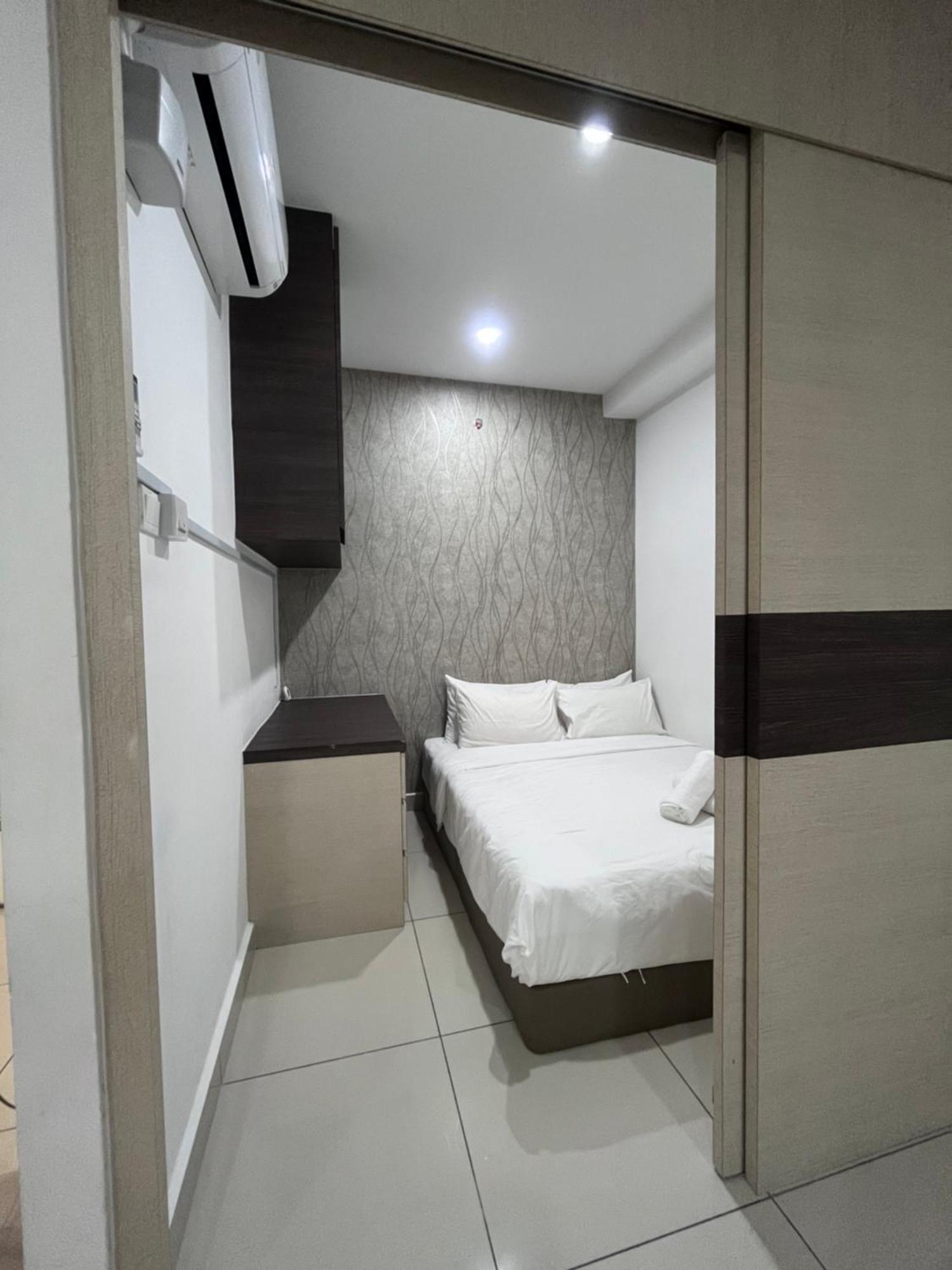 2r1b/seaview Tropical /1~8pax/gurney Mansion One * George Town